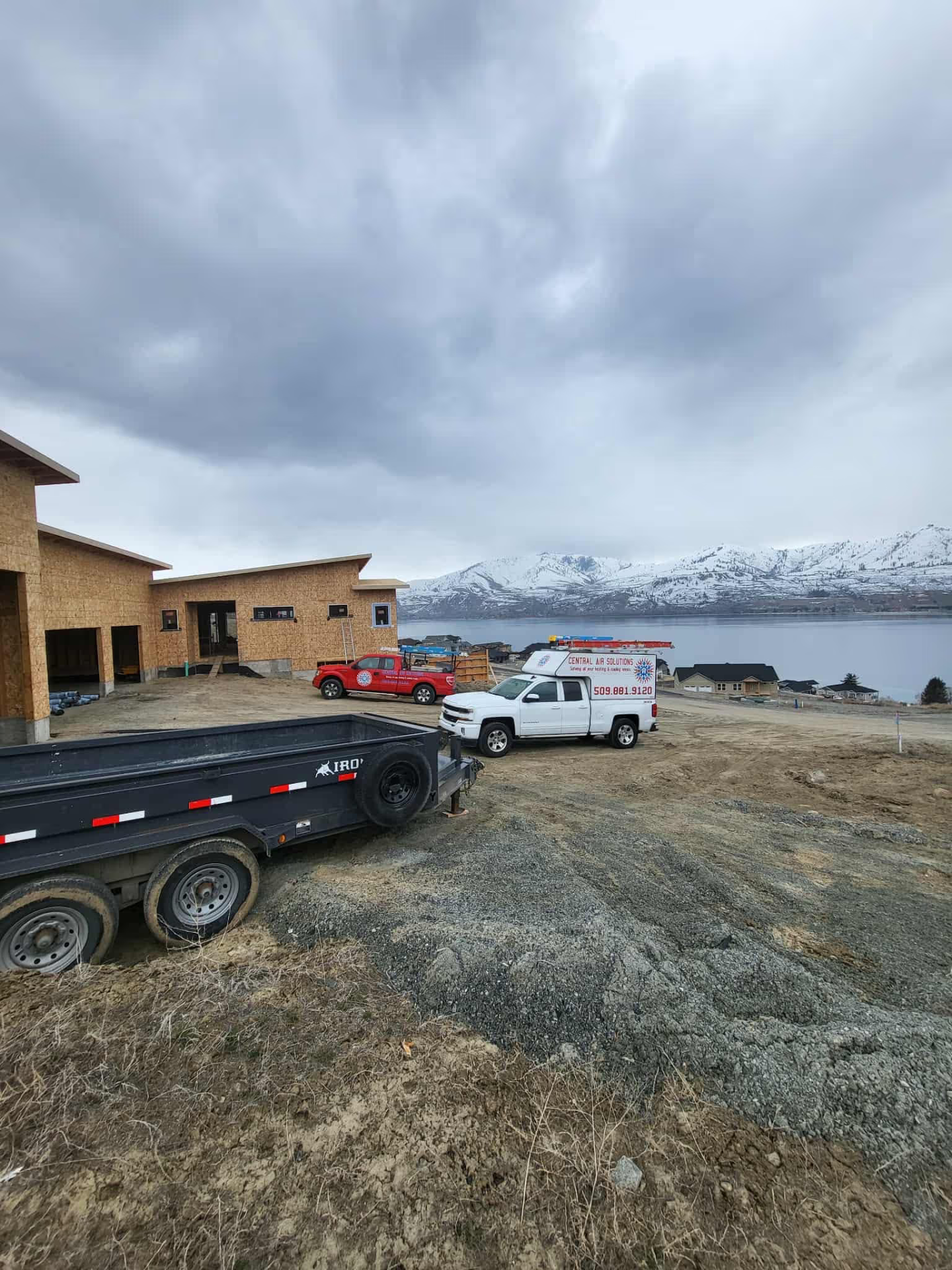 Service van by the Columbia River